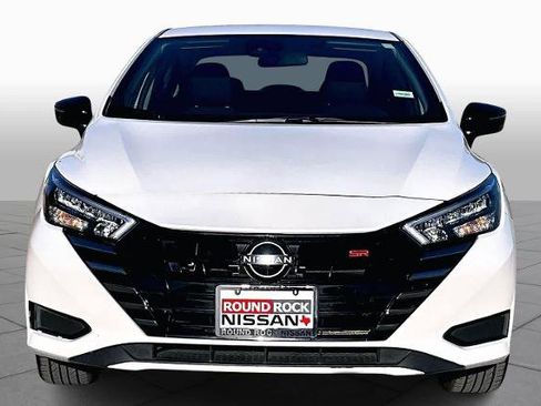 Used 2024 Nissan Versa SR image 4