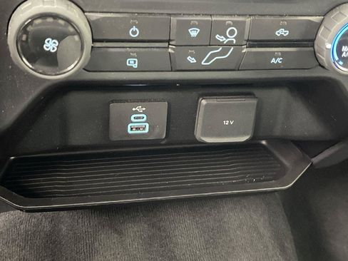 Certified 2026 Ford F250 XLT AWD/4WD image 23