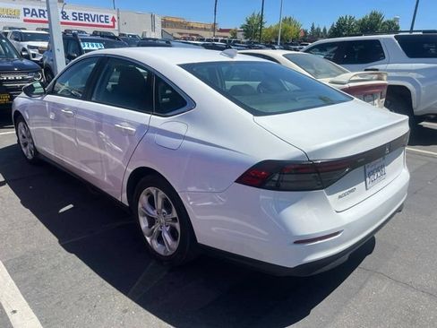 Used 2023 Honda Accord LX image 8
