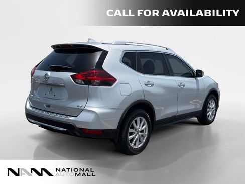 Used 2018 Nissan Rogue SV FWD image 5