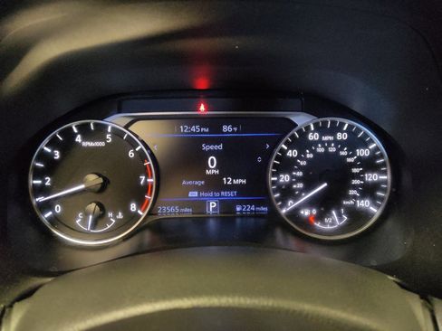 Used 2024 Nissan Altima 2.5 SV FWD image 23