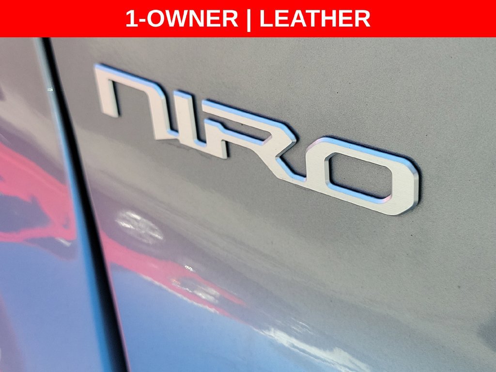 Used 2023 Kia Niro EX FWD image 9