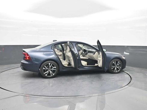 Used 2024 Volvo S60 B5 Plus AWD/4WD image 44