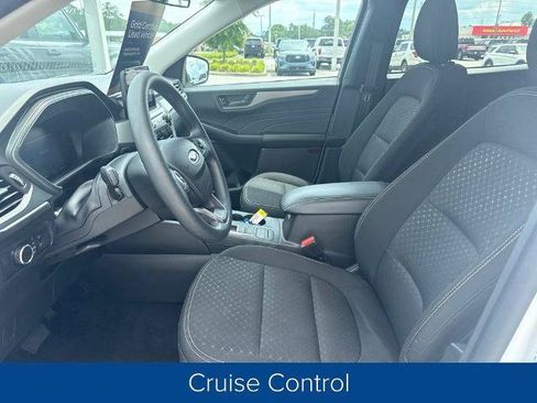 Certified 2025 Ford Escape Active FWD image 9
