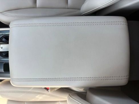 Used 2024 Lincoln Corsair FWD image 26