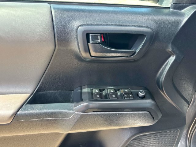 Used 2018 Toyota Tacoma SR w/ SR Convenience Package RWD image 26