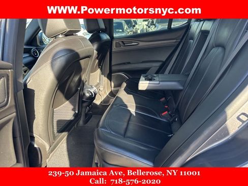 Used 2023 Alfa Romeo Stelvio Ti AWD/4WD image 26
