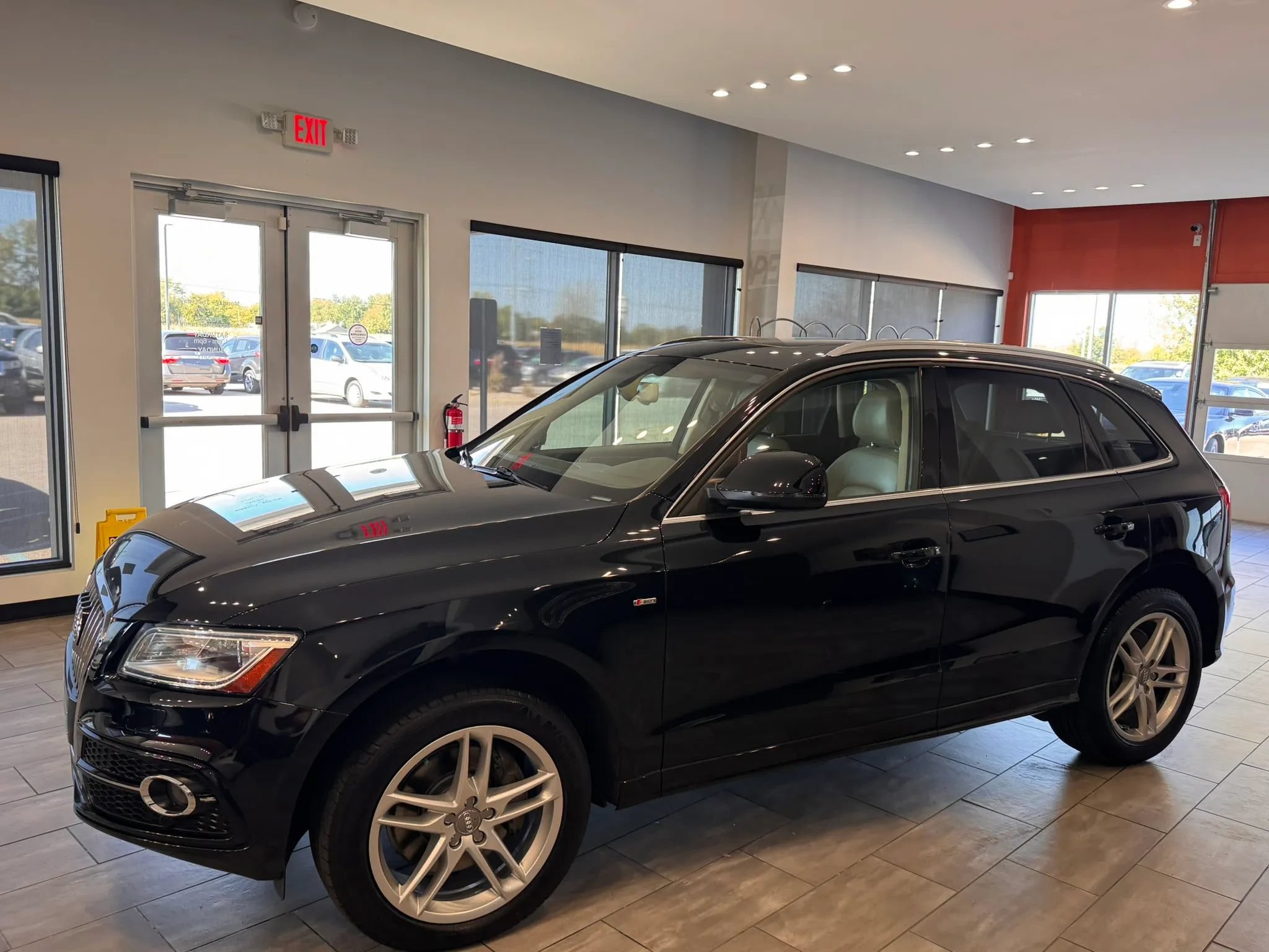 Used 2014 Audi Q5 3.0T Prestige AWD/4WD image 7