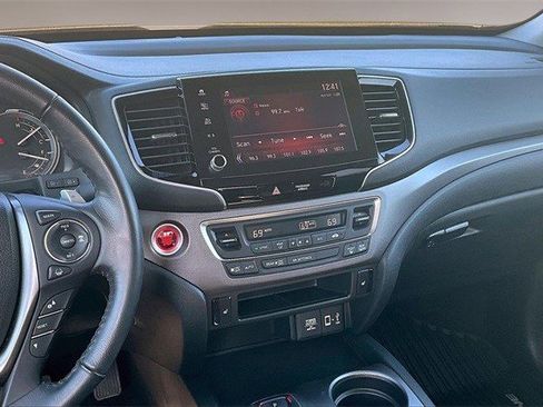 Certified 2023 Honda Ridgeline RTL image 9