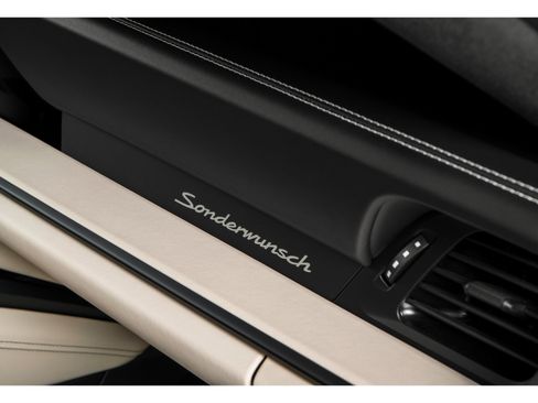 Used 2023 Porsche 911 GT3 image 13