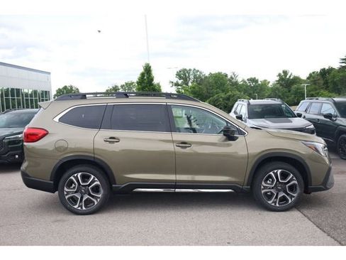 New 2026 Subaru Ascent Limited AWD/4WD image 38