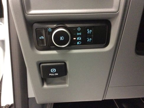 Used 2024 Ford F150 XLT w/ Tow/Haul Package image 18