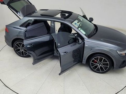 Used 2020 Audi Q8 Prestige w/ Prestige Package image 84