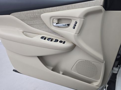 Used 2019 Nissan Murano SL FWD image 26
