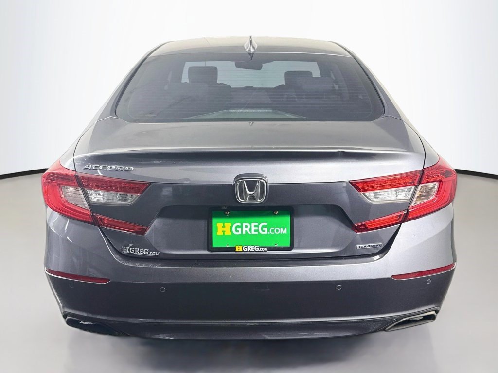 Used 2018 Honda Accord Touring image 8