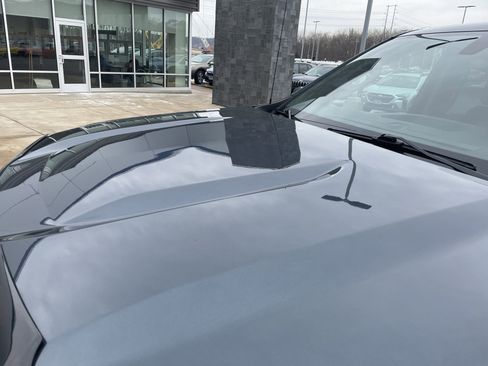 Used 2021 Chevrolet Silverado 1500 LT Trail Boss w/ Convenience Package II image 11