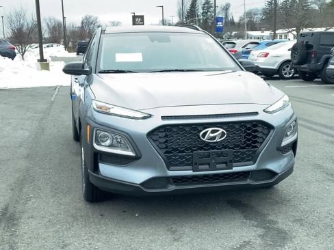 Used 2020 Hyundai Kona SEL AWD/4WD image 3