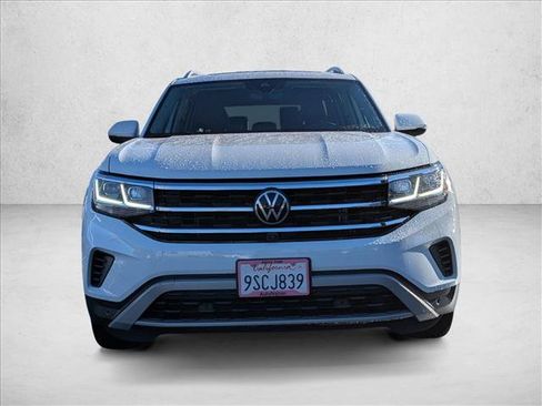 Used 2021 Volkswagen Atlas SEL Premium image 2