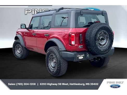 New 2025 Ford Bronco 4-Door w/ Sasquatch Package AWD/4WD image 2