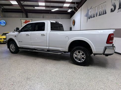 Used 2022 RAM 2500 Laramie AWD/4WD image 4