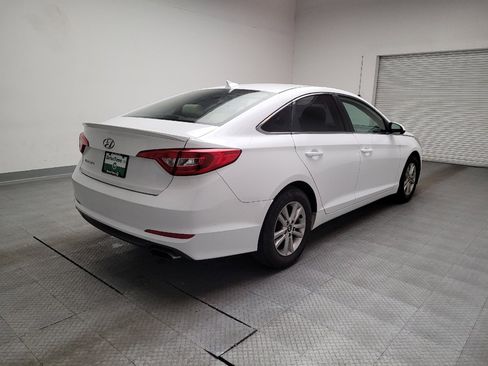 Used 2017 Hyundai Sonata SE image 9