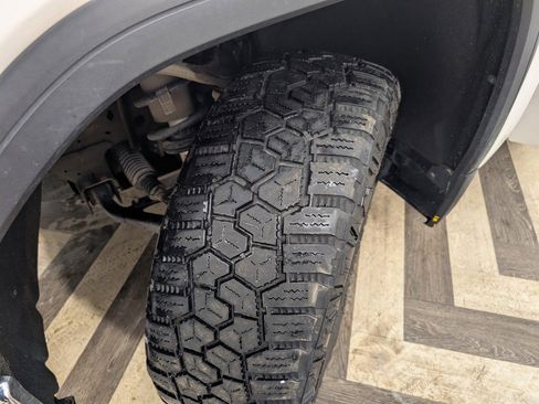 Used 2020 GMC Sierra 1500 SLT image 18