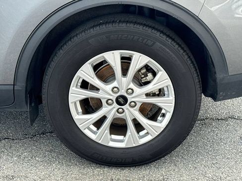 Used 2025 Ford Escape Active FWD image 19