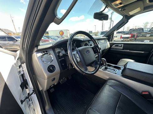 Used 2014 Ford Expedition EL Limited w/ Equipment Group 301A AWD/4WD image 46
