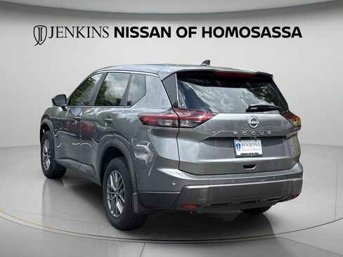 Certified 2026 Nissan Rogue S FWD image 10