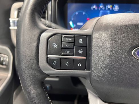 Used 2024 Ford F350 Lariat w/ Lariat Ultimate Package image 9