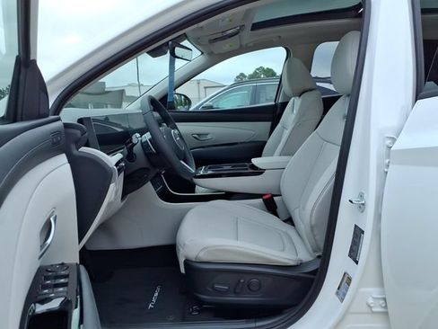 New 2026 Hyundai Tucson Limited FWD image 17