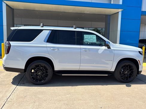 New 2026 Chevrolet Tahoe Premier AWD/4WD image 2