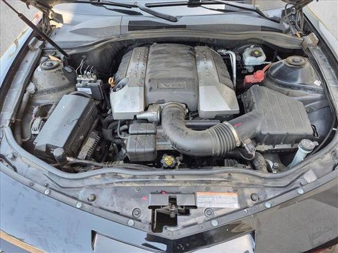 Used 2010 Chevrolet Camaro SS w/ RS Package RWD image 21