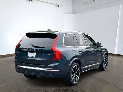 Used 2023 Volvo XC90 B6 Plus w/ Protection Package AWD/4WD image 4
