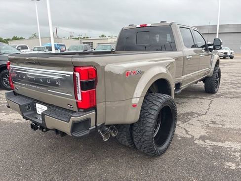 Used 2026 Ford F450 Platinum image 5