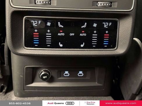 Used 2023 Audi Q8 Premium Plus w/ Premium Plus Package AWD/4WD image 15