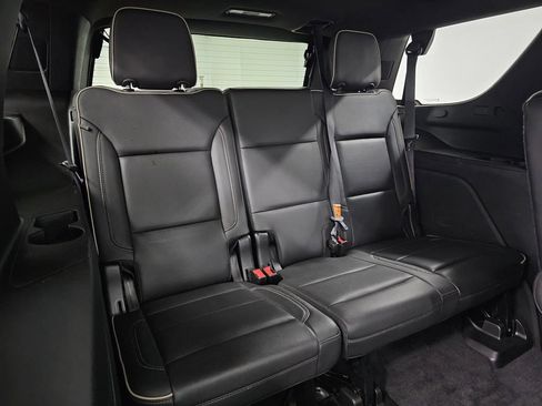 Used 2021 Chevrolet Tahoe Premier w/ Premium Package AWD/4WD image 30