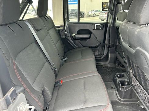 Used 2020 Jeep Wrangler Unlimited Rubicon AWD/4WD image 34