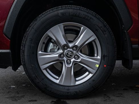 New 2025 Toyota RAV4 XLE w/ Convenience Package image 8