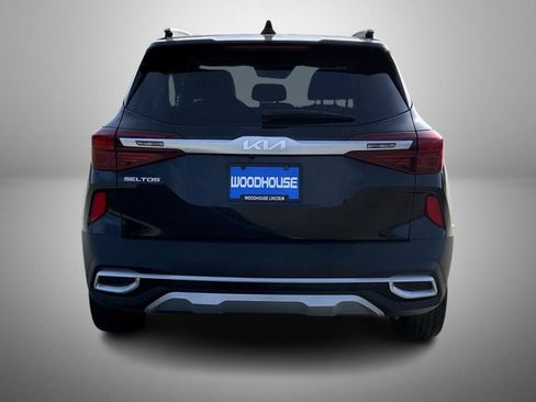 Used 2022 Kia Seltos EX AWD/4WD image 6