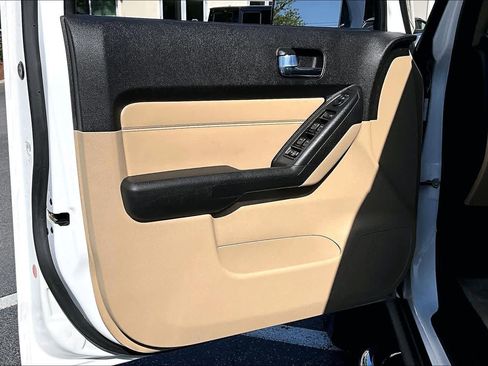 Used 2008 HUMMER H3 Luxury image 20