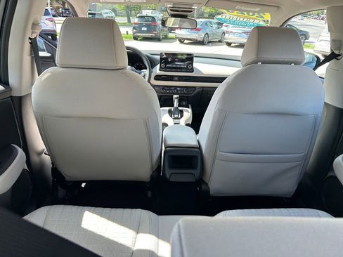 Certified 2023 Honda HR-V LX image 31