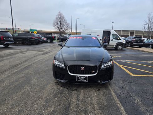 Used 2017 Jaguar XF S image 2