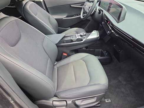Used 2024 Kia EV6 Light RWD image 18