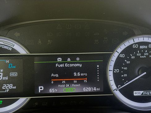 Used 2018 Kia Niro EX image 18