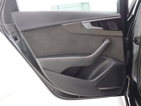 Used 2021 Audi S4 Premium Plus w/ Premium Plus Package image 43