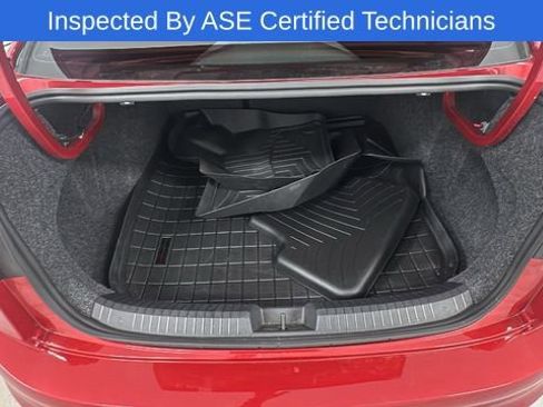 Used 2025 Volkswagen Jetta GLI Autobahn image 15