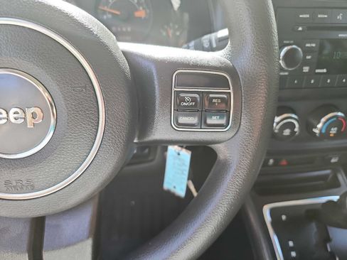 Used 2016 Jeep Patriot Sport w/ Power Value Group FWD image 14