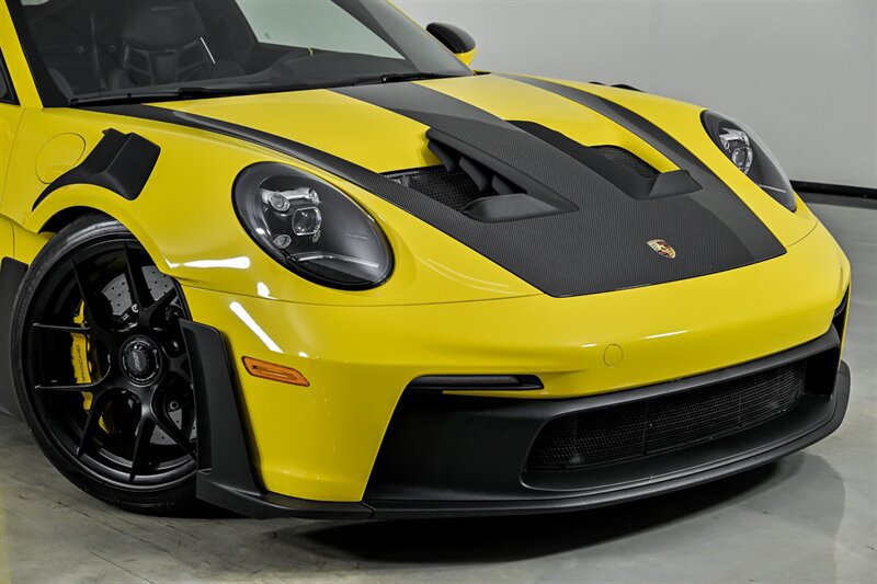 Used 2024 Porsche 911 GT3 RS RWD image 2