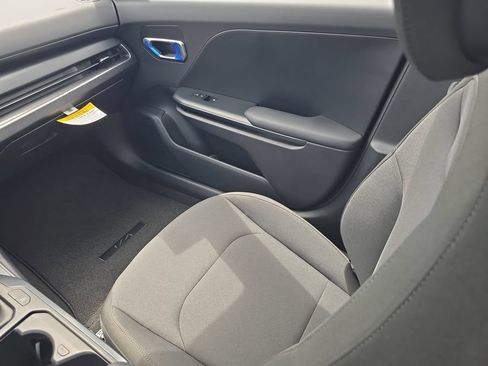 New 2026 Kia K4 FWD image 15